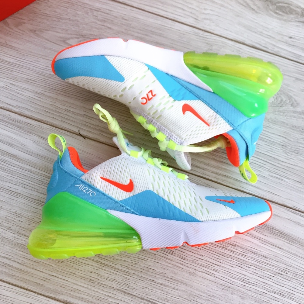 Nike Air Max 270 - Picture 5 of 8